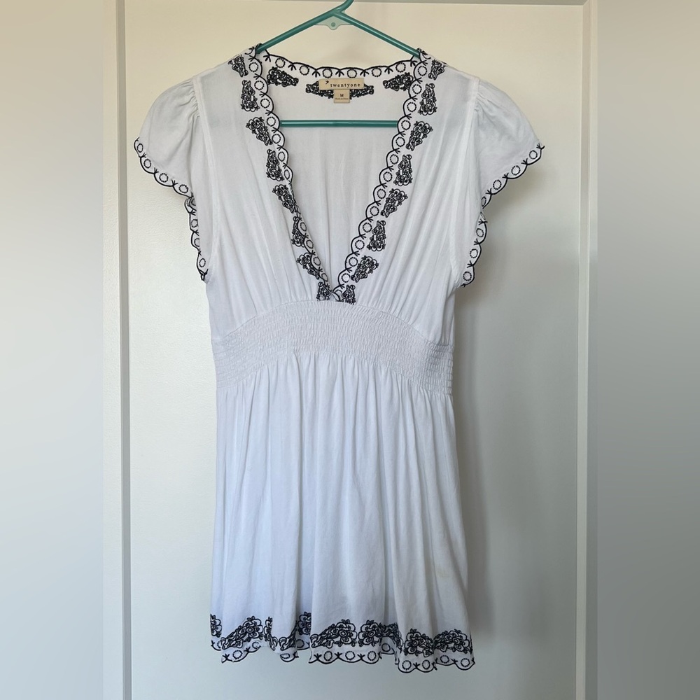 Women’s shirt